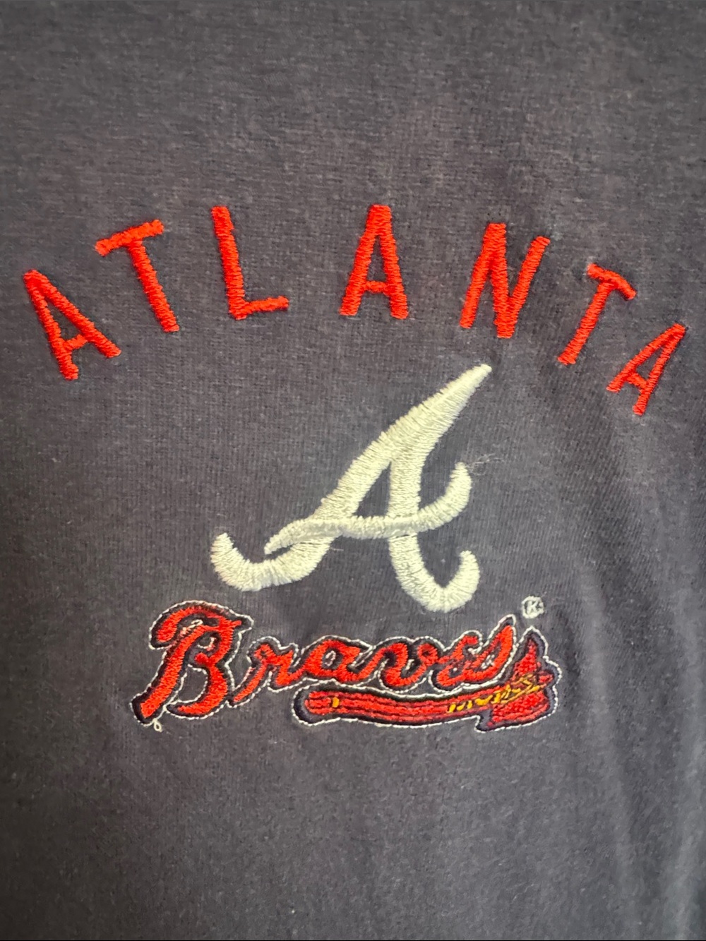 Lee Atlanta Braves Black Short Sleeve Tee with Red and White Embroidery